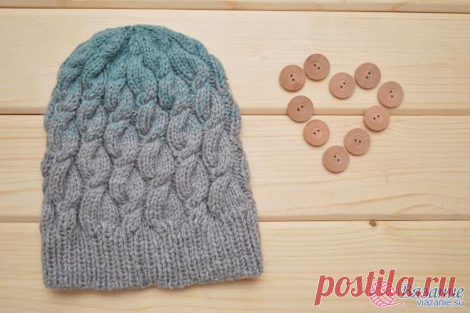 Шапочка с градиентом и жгутами