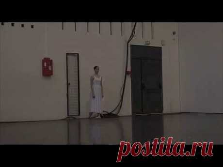 Mirea Delogu - Nocturnes ch. John Neumeier - graduation Exam