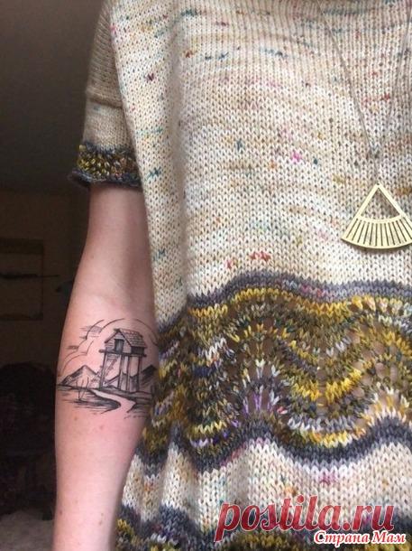 Неординарный джемпер с пестрыми полосами из узора павлиний хвост. Спицы. - ВЯЗАНАЯ МОДА+ ДЛЯ НЕМОДЕЛЬНЫХ ДАМ - Страна Мам