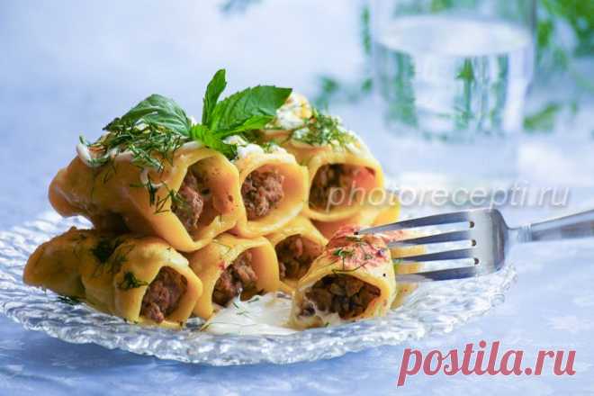 Попробуйте ,очень вкусно.Бораки - армянские пельмени.