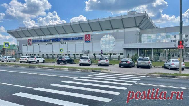 Более 1,5 тысячи км дорог отремонтировали в этом году в Подмосковье. В этом году в Подмосковье отремонтировали более 1,5 тыс. км дорожного покрытия, сообщил губернатор Московской области Андрей Воробьев. Он добавил, что в этом сезоне все дорожные работы в Подмосковье проводили с применением новой ...