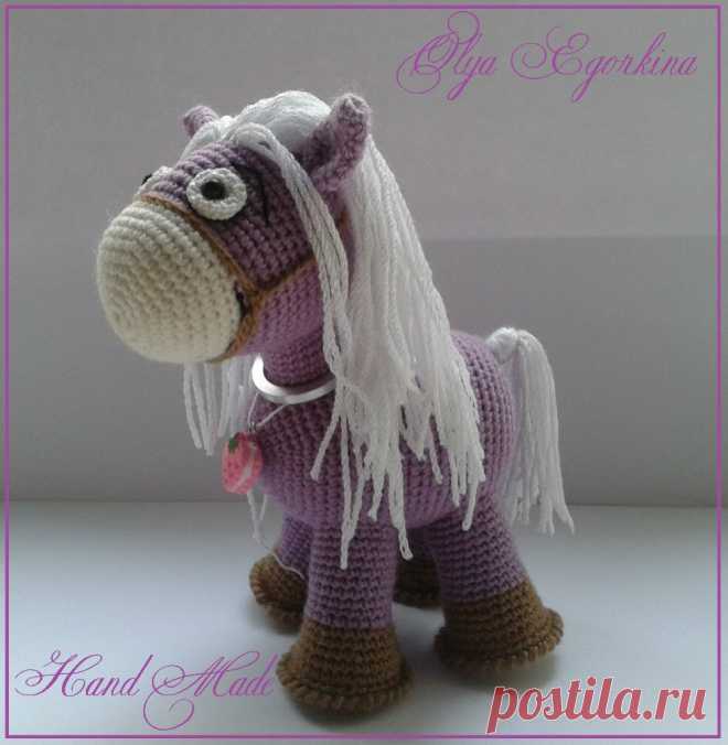 PDF Лошадка. FREE amigurumi crochet pattern. Бесплатный мастер-класс, схема и описание для вязания игрушки амигуруми крючком. Вяжем игрушки своими руками! Лошадь, лошадка, конь, horse, caballo, cheval, pferd, gaul, cavalo. #амигуруми #amigurumi #amigurumidoll #amigurumipattern #freepattern #freecrochetpatterns #crochetpattern #crochetdoll #crochettutorial #patternsforcrochet #вязание #вязаниекрючком #handmadedoll #рукоделие #ручнаяработа #pattern #tutorial #häkeln