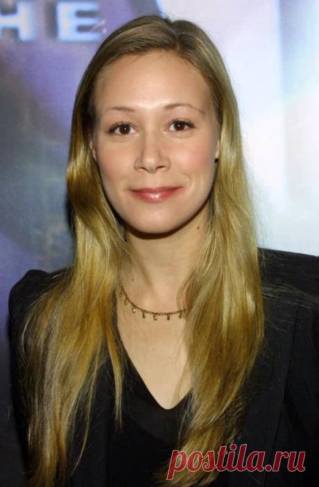 Лиза Вейл