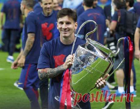 "Барселона" завоевала кубок Лиги чемпионов - Чемпионат