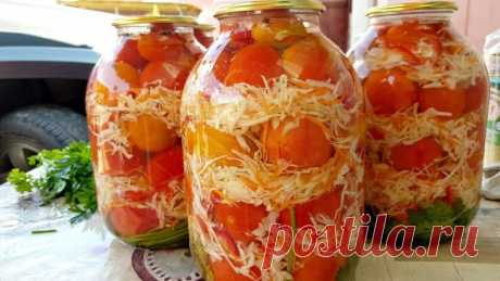 ЗИМОЙ ОБЛИЖЕШЬ ПАЛЬЧИКИ! БАБУШКА РАССКАЗАЛА НЕВЕРОЯТНО ВКУСНЫЙ РЕЦЕПТ ПОМИДОР НА ЗИМУ!
Этот рецепт мне рассказала моя бабушка, и я вспомнила его из детства, когда-то мы его готовили. Сегодня я приготовлю его специально для вас.
На 3 л. банку для маринада:
- 1 стопка сахара (100гр.) с горкой
- 1 ст.л. соли с горкой 
- 0.5 стопки 9% уксуса
- 3 шт. перца горошком
- 3 шт. гвоздики
- 3 шт. душистого перца
- зелень по вкусу

У меня получилось четыри 3 л. банки из:
- капусты - 1 ...