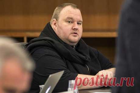 В Германии ответили Блинкену из-за Украины. Немецко-финский предприниматель и бывший владелец крупнейшего файлообменника Megaupload Ким Дотком прокомментировал слова госсекретаря США Энтони Блинкена, координатора стратегических коммуникаций совета нацбезопасности Белого дома Джона Кирби и официального представителя Госдепа Мэттью Миллера, которые заявили, что у