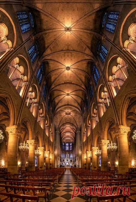 Пользователь Behdin Karimi сохранил этот пин на доску «Traveller» / Notre Dame de Paris. |  Pinterest