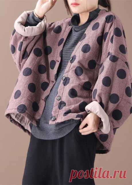 Luxury casual jackets red plaid dotted v neck Button Down women coats Luxury casual jackets red plaid dotted v neck Button Down women coatsThis dress is made of cotton or linen fabric, soft and breathy. Flattering cut. Makes you look slimmer and matches easlily. Materials used: cotton blendedMeasurement:One size fits all for this item. Please make sure your size doesn't exceed this size: BUST-144cm      length front 60cm / 23.4