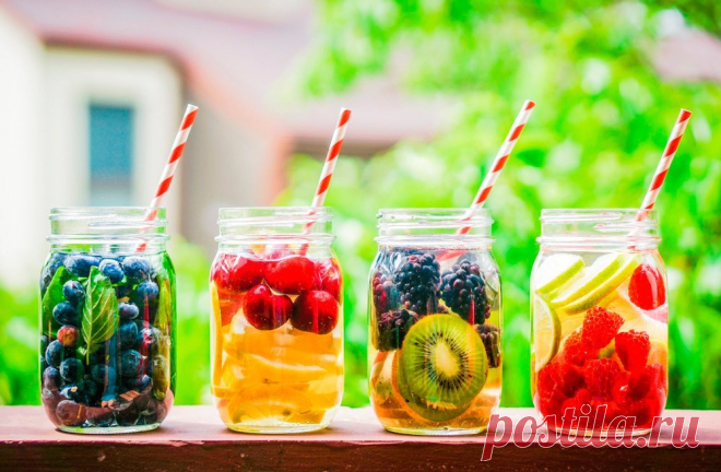 10 гениальных способов сделать воду вкусной и полезной