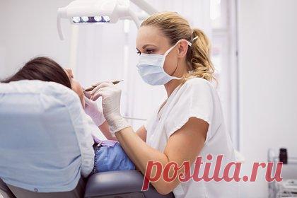 Назван предельный возраст удаления зубов мудрости без риска осложнений