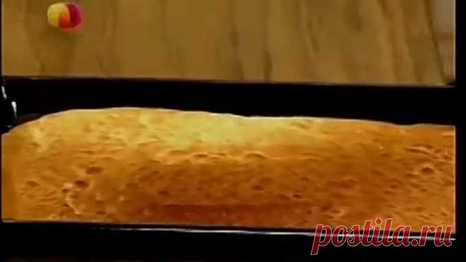 Медово-маковый рулет с шоколадной глазурью