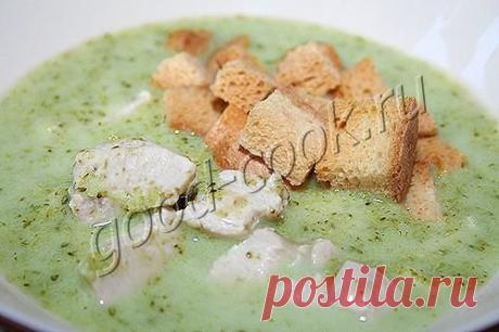 Хорошая кухня - сырный суп-пюре с курицей и брокколи. Кулинарная книга рецептов. Салаты, выпечка.