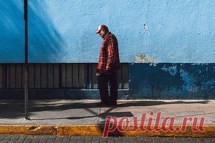 Древние миграции повлияли на риск болезни Альцгеймера. Ученые Кильского университета в Германии обнаружили, что распределение гена APOE, который оказывает большое влияние на продолжительность жизни у людей, в современной Европе стало результатом древних демографических процессов, таких как массовые миграции фермеров и пастухов каменного века.