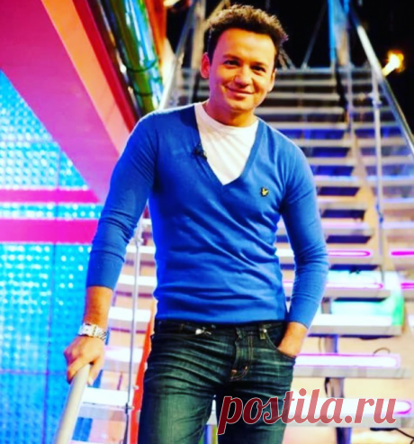 Александр Олешко показал своих домашних питомцев: фанаты нарекли их кошками-кабаняшками