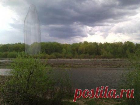 На речке,возле Ивано-Франковска...явилась Матерь Божья...
