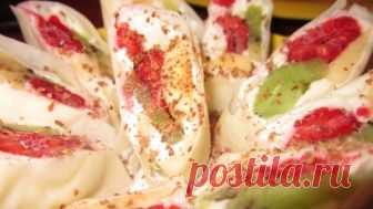 Сладкие роллы из блинчиков с фруктами