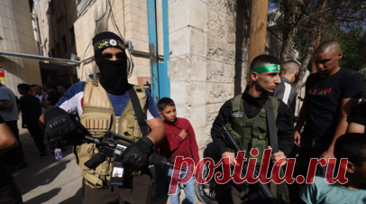 В ХАМАС заявили, что стремятся к новой сделке по обмену пленными и заключёнными. Заместитель главы политбюро ХАМАС Муса Абу Марзук заявил, что стремится к новой сделке по обмену пленными. Читать далее