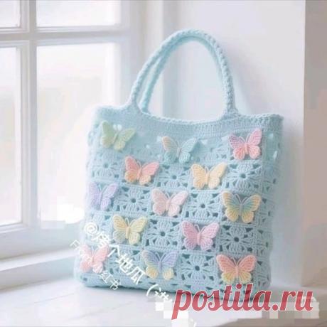 ​Нежная сумочка с бабочками