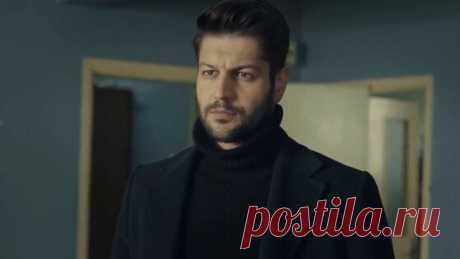 К Зейнеп пришла полиция. Моя мама
Делом о нападении на Шуле и Дженгиза начал заниматься молодой и успешный Синан. Он хорошо знает свое дело и если за него взялся, обязательно доведет до конца. Синан сразу понял,... Read more »
Читай дальше на сайте. Жми подробнее ➡