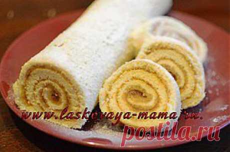 Вкусный и быстрый бисквитный рулет