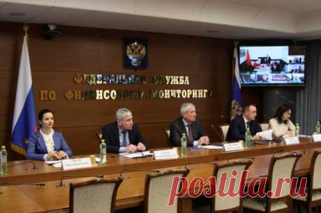 Росфинмониторинг причислил аспиранта Мифтахова к экстремистам и террористам. Ранее ФСБ РФ проверяла его на причастность к ячейке террористического сообщества «Сеть».