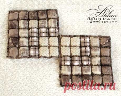 Девочки такие девочки и, конечно, хотят, чтобы их дом был самым самым! Мы пролистываем сотни интернет-страниц в поисках чего-нибудь &quot;такого...&quot;, чтобы радовало глаз, подходило к мебели и, конечно, было качественным и по разумной цене. 
Ширпотреба не хочется... Как у свекрови не хочется... Китайские магазины... ну, об этом уже написано. Что делать? Закажи прямо сейчас свои неповторимые красивости для дома в семейной мастерской HappyHouse! Вот уж ребята любят свою работу... ))))