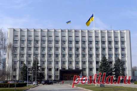 В Одесской области заявили об усилении минно-взрывной опасности. Мины и взрывные предметы дрейфуют вдоль побережья Черного моря. Об усилении минно-взрывной опасности заявил советник главы Одесской областной военной администрации Сергей Братчук. Он добавил, что пляжная зона стала опасным местом. По его словам, в прибывающем к берегу мусоре могут быть взрывоопасные предметы.