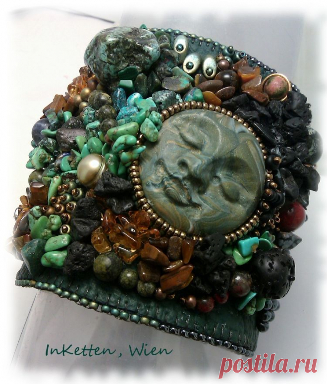 InKetten: Bead Embroidery, "Nibiru 2012"