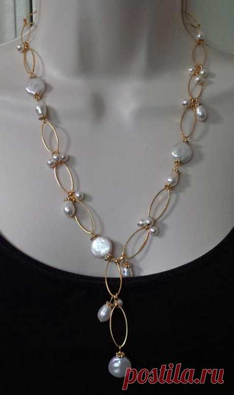 Custom Pearl Necklace and Earring Set - Jewelry creation by K. Lynn Designs