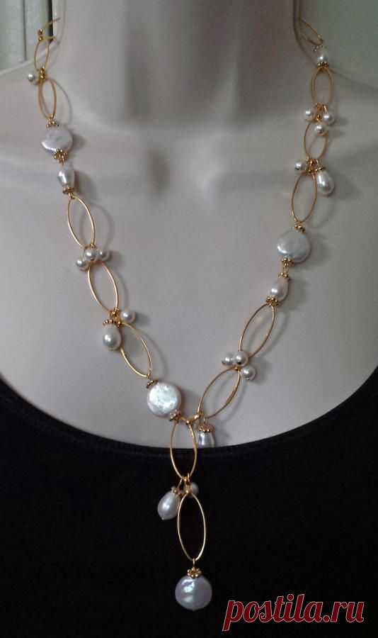 Custom Pearl Necklace and Earring Set - Jewelry creation by K. Lynn Designs
