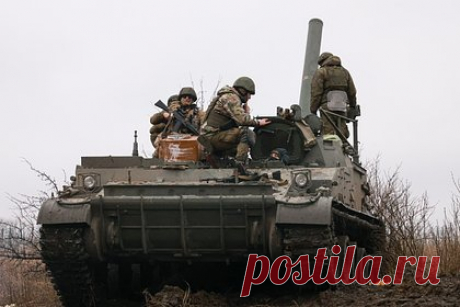 Опубликована карта боевых действий на Украине. Минобороны России во время ежедневного брифинга показало карту боевых действий на Украине на вторник, 16 мая. Видео опубликовано в официальном Telegram-канале военного ведомства. На карте отражены основные события, произошедшие в зоне проведения специальной военной операции (СВО) за последние сутки.