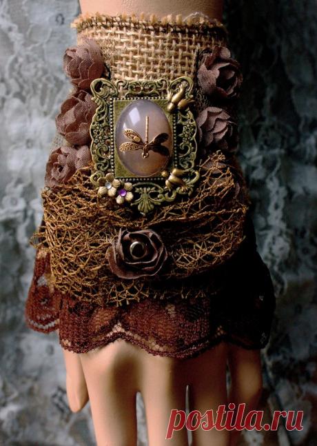 Интересные браслеты. Подборка – Ярмарка Мастеров