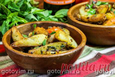 Оджахури - жаркое по-грузински. Рецепт с фото Оджахури - один вариант самого обычного блюда (мяса с картошкой), которое благодаря специям приобретает новый вкус и аромат. Будет отлично, если вы приготовите оджахури в специальной глиняной сковороде кеци, но и без нее получится вкусно.