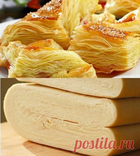 Беспроигрышный рецепт слоеного теста.

Домашнее слоеное тесто считается довольно сложным в приготовлении, но этот беспроигрышный рецепт все меняет. По новой методике не нужно ждать расстойки в холодильнике, не понадобятся ни яйца, ни дрожжи и все равно тесто получится в сто слоев.

Ингредиенты:

Сливочное масло — 100 г
Соль — 1 ч. ложка
Мука — 500 г
Вода — 200 г
Маргарин — 250 г

Пошаговый рецепт:

Сливочное масло смешиваем с солью и венчиком взбиваем до мягкости, затем вы...