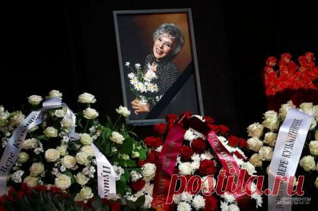 Прощание с Верой Васильевой. Сегодня в Москве простились с народной артисткой СССР Верой Васильевой.