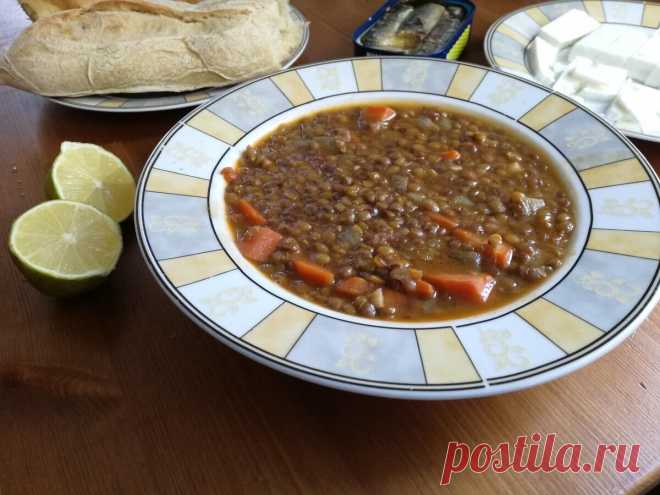 Греческий суп из чечевицы -