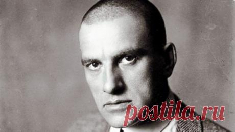 ОДНА ИЗ САМЫХ ТРОГАТЕЛЬНЫХ ИСТОРИЙ ЖИЗНИ МАЯКОВСКОГО... | ПОЛЕЗНАЯ ГАЗЕТА …произошла с ним в Париже, когда он влюбился в Татьяну Яковлеву. Между ними не могло быть ничего общего. Русская эмигрантка, точеная и утонченная, воспитан