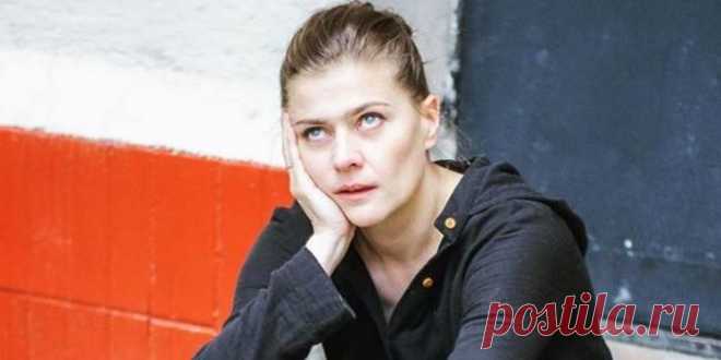 Мария Голубкина надела обручальное кольцо и показала идиллию с Борисом Ливановым . Милая Я