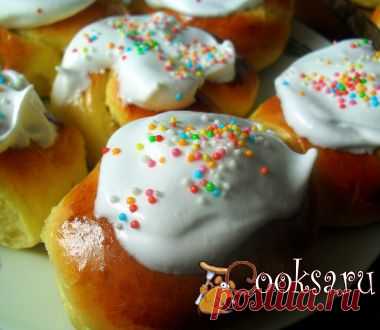 Шафрановые булочки с белковой глазурью рецепт с фото