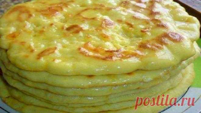 Рецепт хачапури с сыром на сковороде: вкуснейшая закуска по-тбилисски