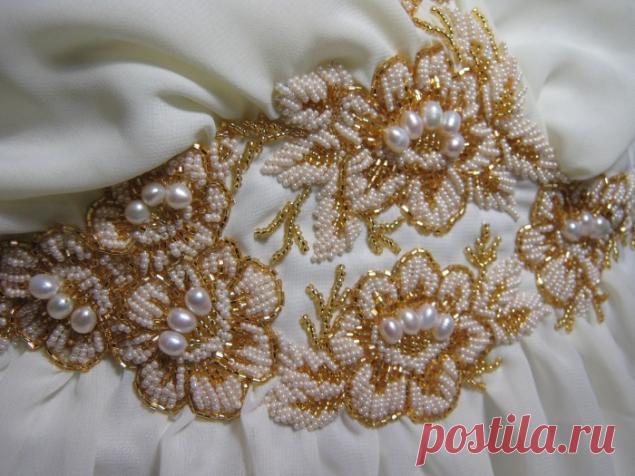 как украсить бисером вырез платье - Поиск в Google