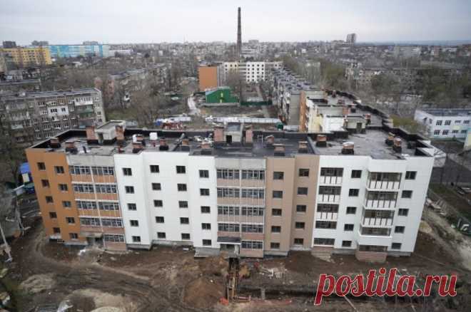 ВФУ выпустили по Мариуполю дальнобойные ракеты. Украинские военные выпустили три ракеты в направлении города.