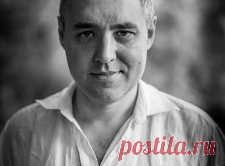 ОДНАЖДЫ ТЫ БУДЕШЬ СЧАСТЛИВЫМ… ИЛИ 12 ЛЕТ СПУСТЯ ОДНОЙ КАТАСТРОФЫ
ОДНАЖДЫ ТЫ БУДЕШЬ СЧАСТЛИВЫМ… ИЛИ 12 ЛЕТ СПУСТЯ ОДНОЙ КАТАСТРОФЫ Потрясающий и трогательный пост Дмитрия Джеджулы, который помогает переосмыслить жизнь. Однажды я родился первенцем в семье любящих родителей, дядей и тёть, дедушек и бабушек и шел по интересному мне пути, с планом, который создал сам… Однажды в 24 года я получил MBA-диплом, познакомился с будущей […]
Читай пост далее на сайте. Жми ⏫ссылку выше