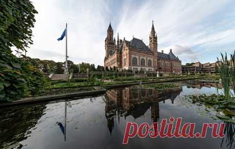 Армения подала иск в Международный суд ООН, обвинив Азербайджан в расовой дискриминации. В иске также содержится требование о введении временных обеспечительных мер в отношении Азербайджана, чтобы защитить права Армении и права армян от дальнейшего ущемления и предотвратить усугубление разногласий