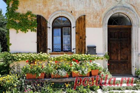 (+1) тема - Оформление крыльца красивыми цветами | Роскошь и уют