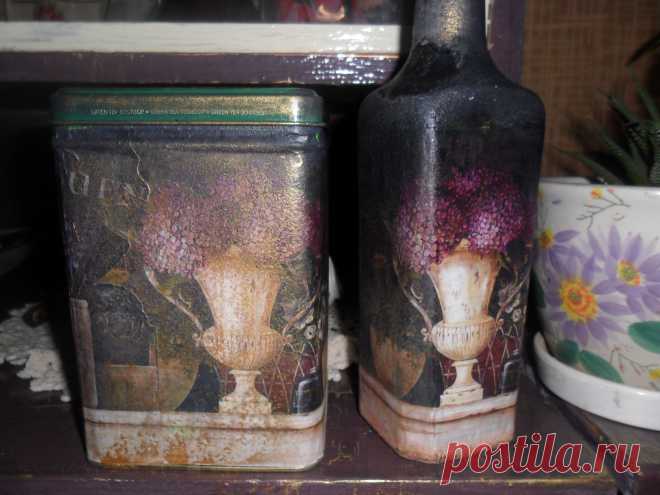 еще бутылки и коробка