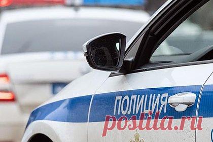 В российском регионе пенсионер зарезал пожилую супругу и спрятал тело на балконе. В Орехово-Зуево 75-летнего пенсионера обвинили в убийстве 85-летней супруги. 17 октября родственник нашел тело пенсионерки на балконе квартиры. Тогда фигурант рассказал ему, что зарезал жену из-за ссоры. Правоохранители задержали мужчину. По факту произошедшего возбуждено дело по части 1 статьи 105 («Убийство») УК РФ.