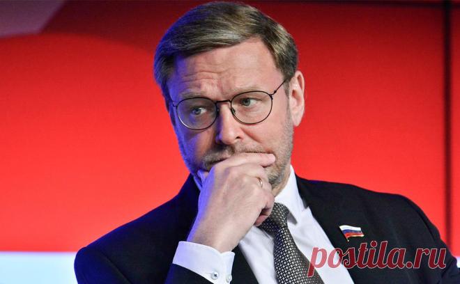 Косачев предложил потребовать реакции секретариата ДВЗЯИ на испытания США. Российские власти должны обратить внимание Технического секретариата Договора о всеобъемлющем запрещении ядерных испытаний (ДВЗЯИ) на испытания, которые провели США 18 октября на ядерном полигоне, и потребовать их правовой оценки.