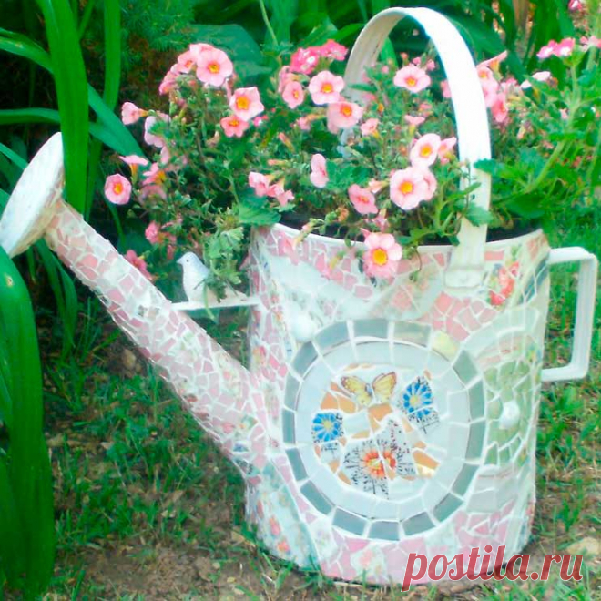 Идеи для вашего сада. Откуда берутся идеи? Как в мире появляются новые вещи, в частности, новые способы организации пространства в саду? Древнегреческий философ Платон и его последователи считали, что независимо от нас существует мир идей, откуда мы, при наличии таланта и вдохновения, можем черпать информацию. На это же намекает крылатое выражение: «Идеи носятся в воздухе».