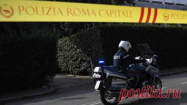 В Италии задержали вандала, изрисовавшего двери резиденции премьера